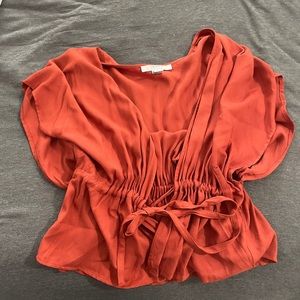 Forever 21 Tie in Front Wrap Top Size Small. Never Worn.